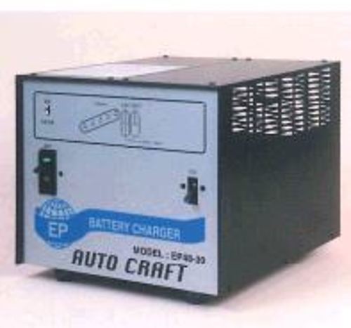 注目>オリオンオートクラフト　産業機器用鉛蓄電池用充電器　EP12-15